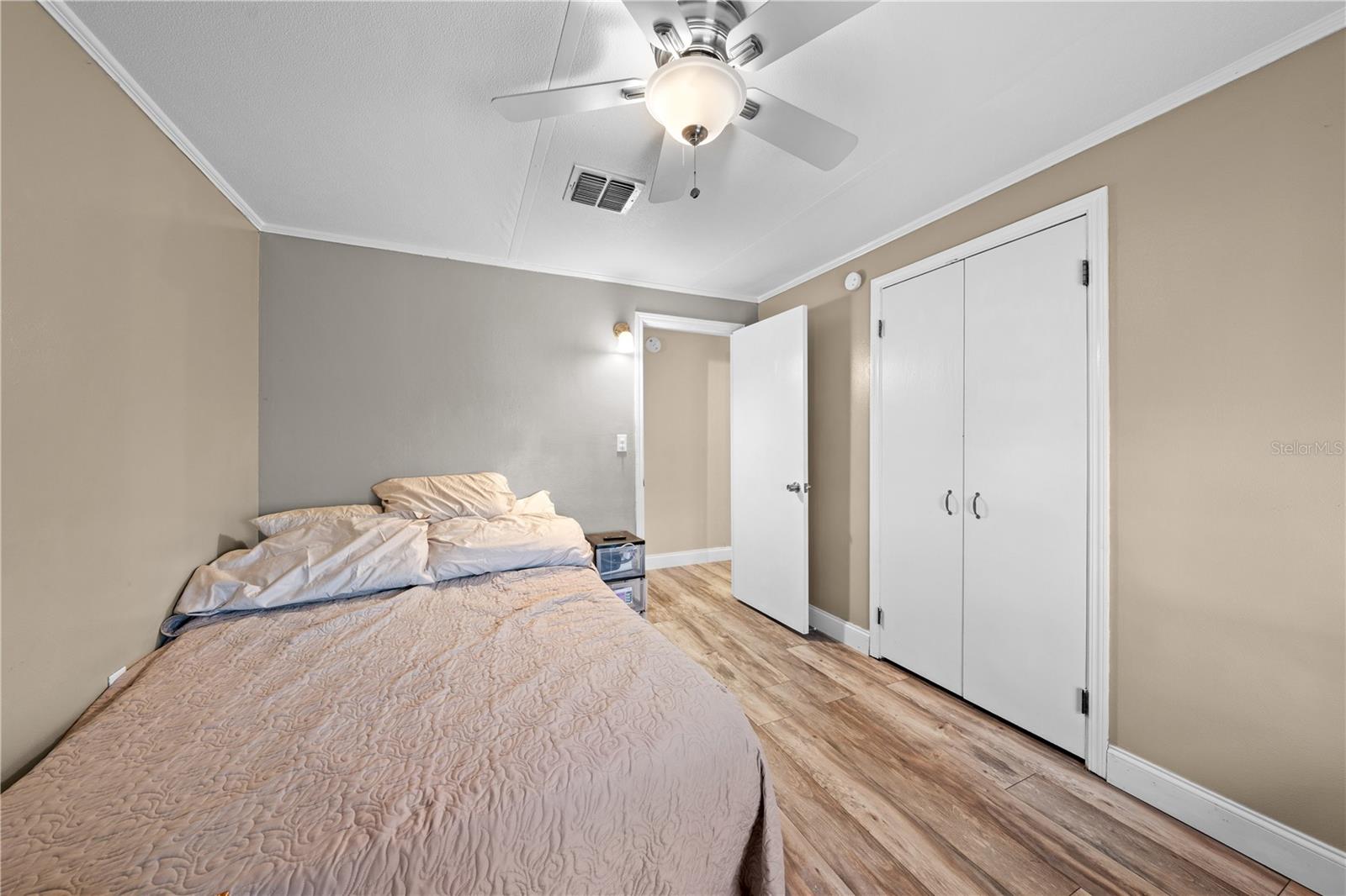 Image 17 of 65 For 6130 Lake Lizzie Drive