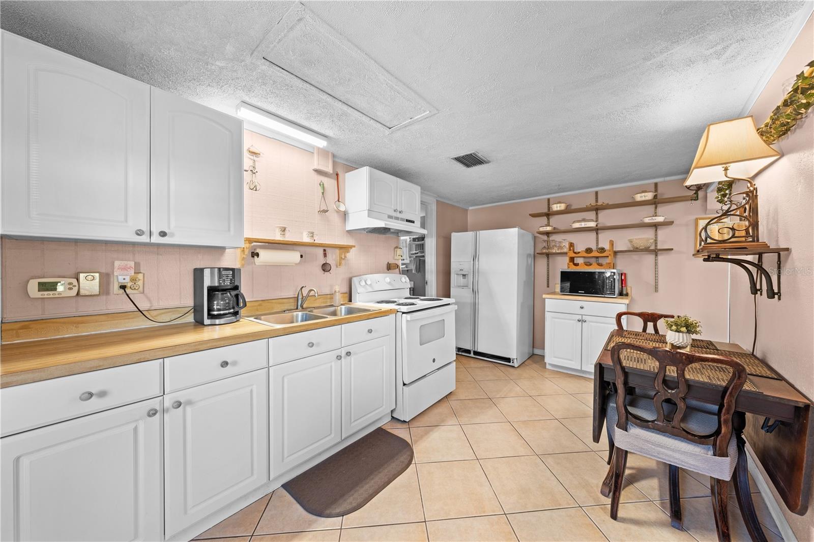 Image 46 of 65 For 6130 Lake Lizzie Drive