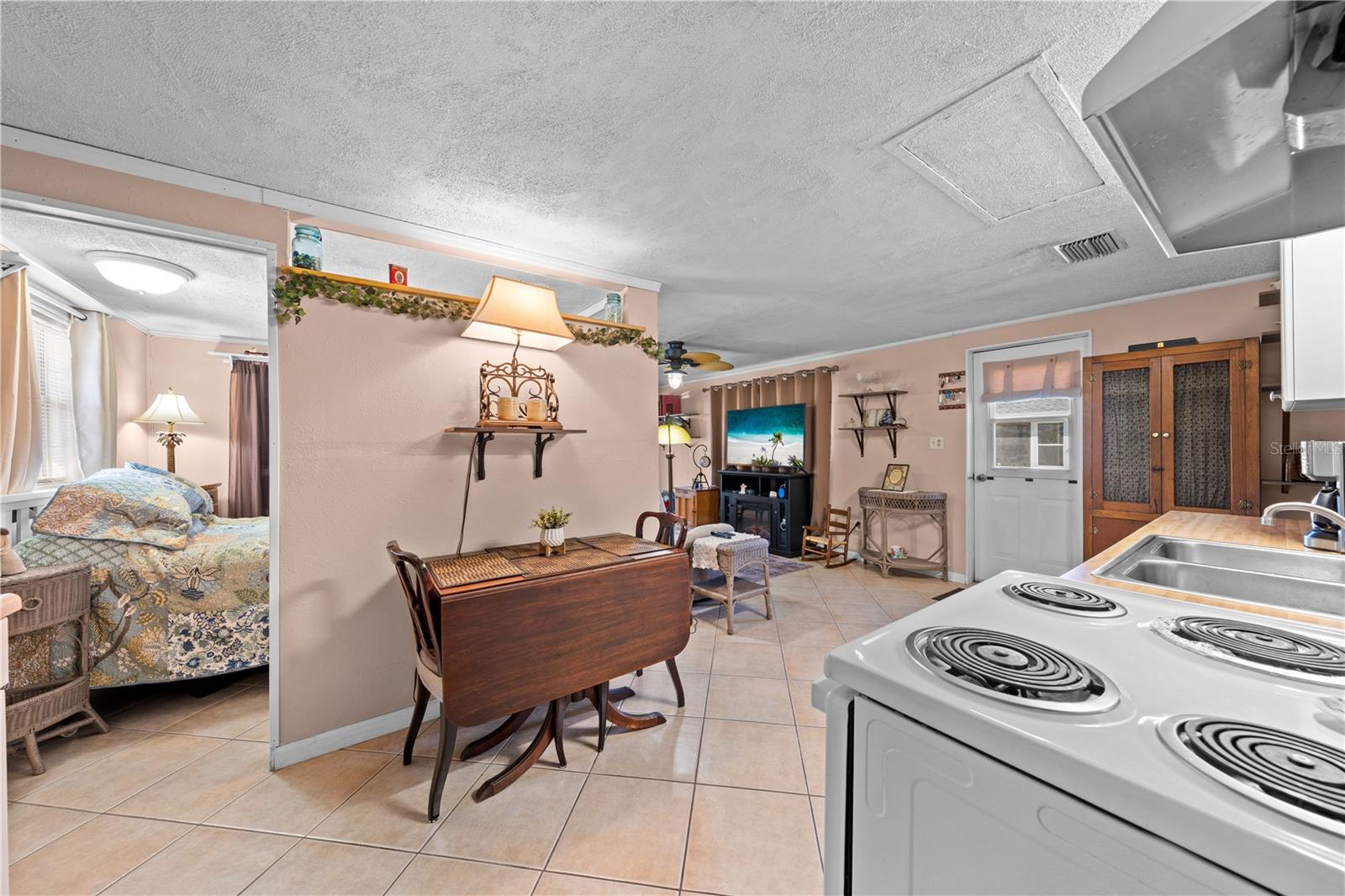 Image 48 of 65 For 6130 Lake Lizzie Drive