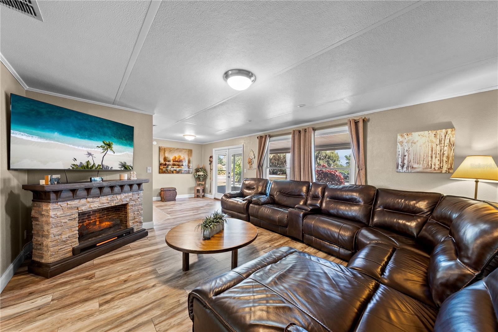 Image 6 of 65 For 6130 Lake Lizzie Drive