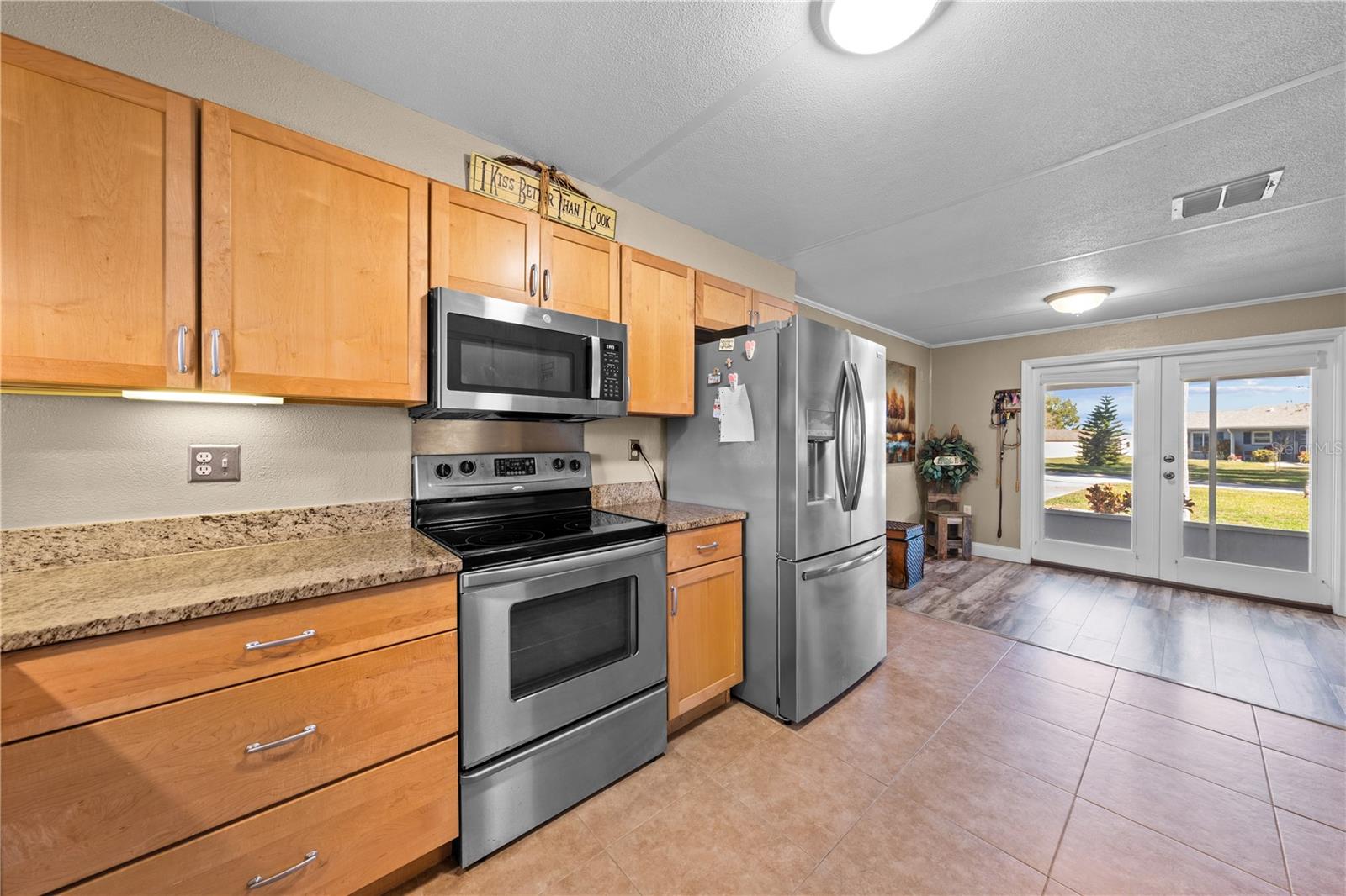 Image 7 of 65 For 6130 Lake Lizzie Drive