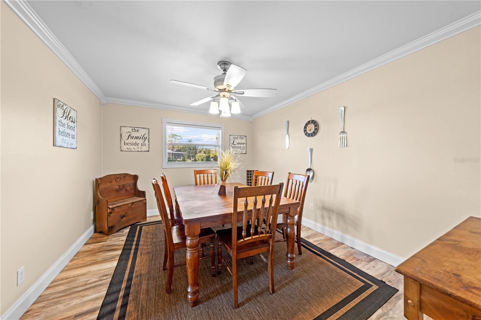 Image 9 of 65 For 6130 Lake Lizzie Drive