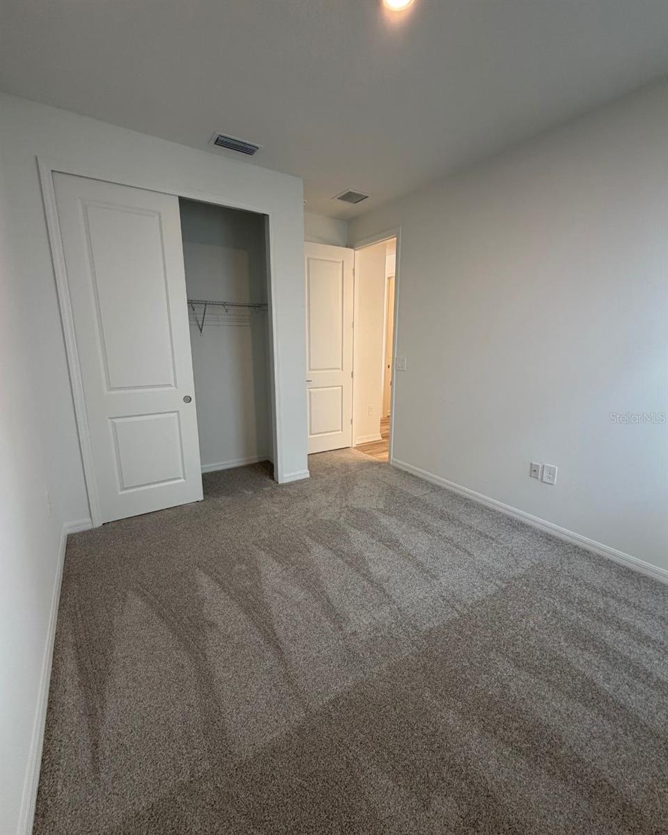 Image 19 of 26 For 5726 Gingham Drive