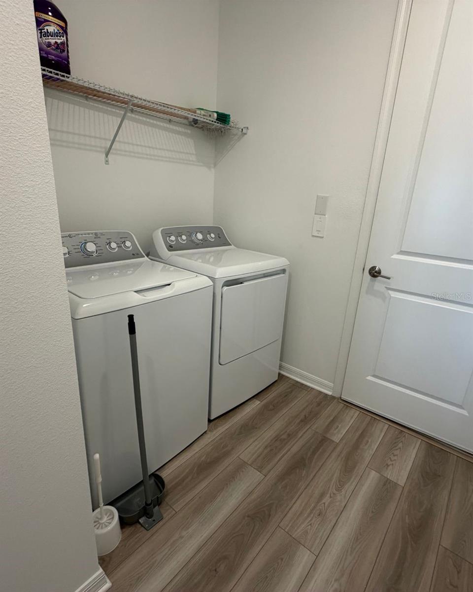 Image 20 of 26 For 5726 Gingham Drive