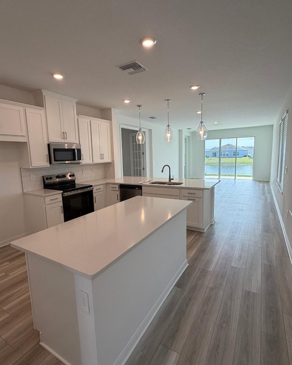 Image 5 of 26 For 5726 Gingham Drive