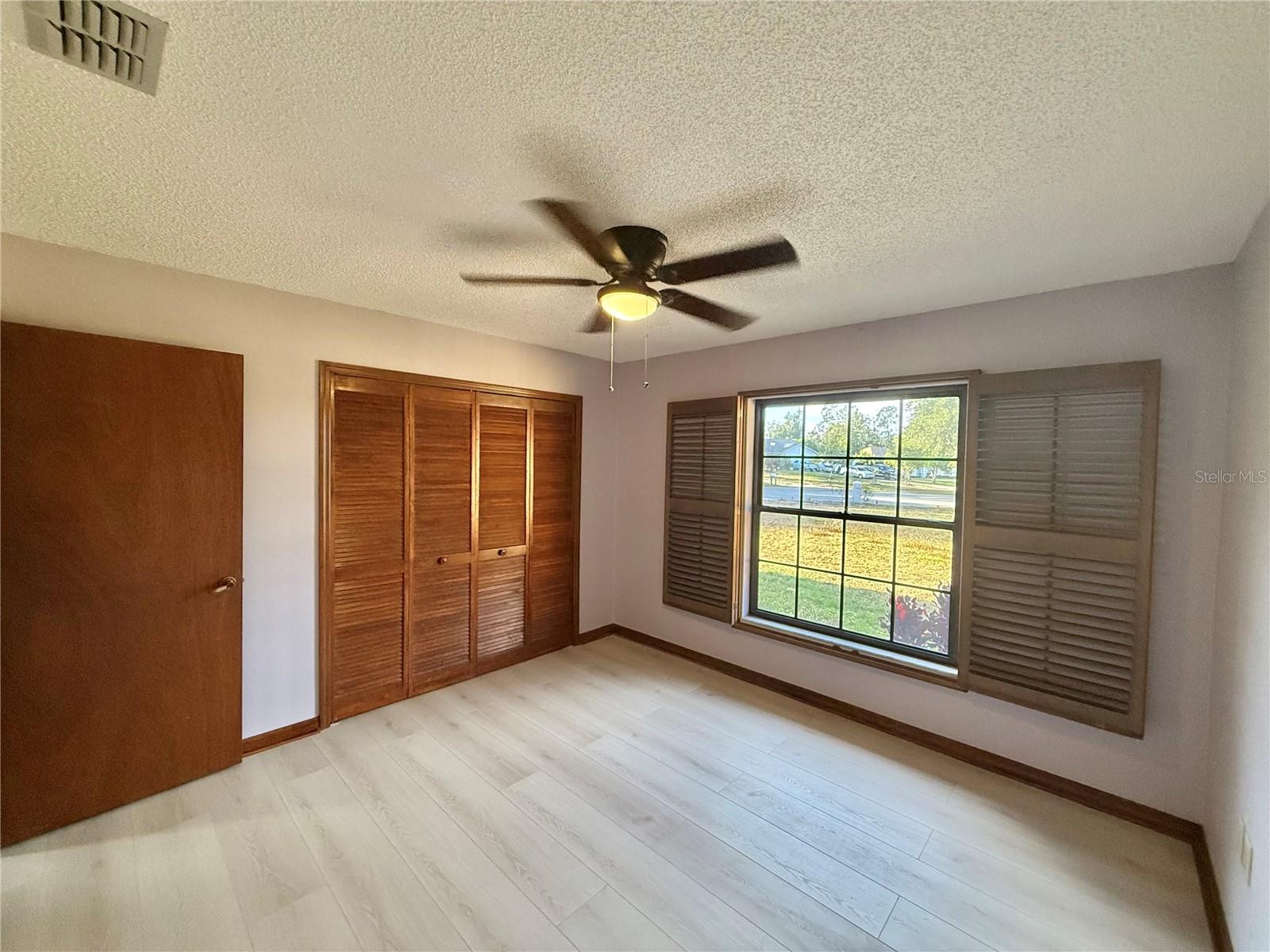 Image 32 of 59 For 2503 Woodhaven Court