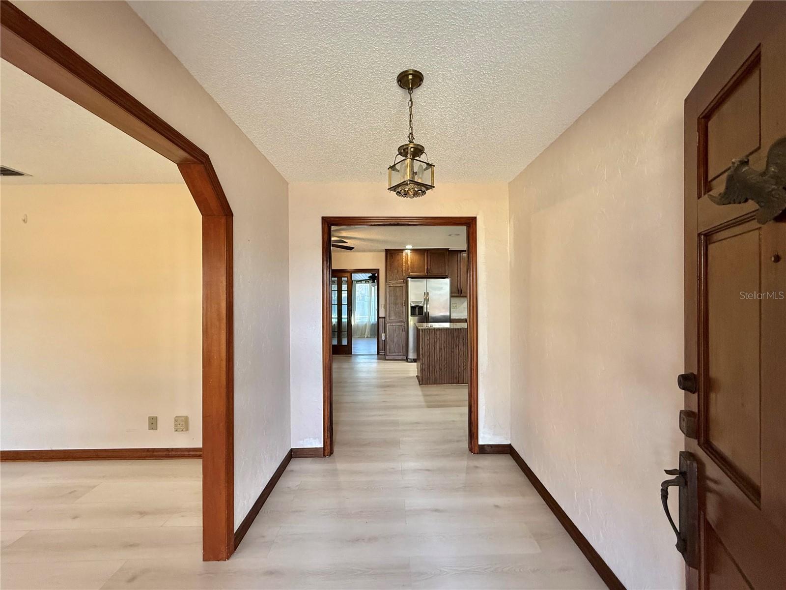 Image 5 of 59 For 2503 Woodhaven Court