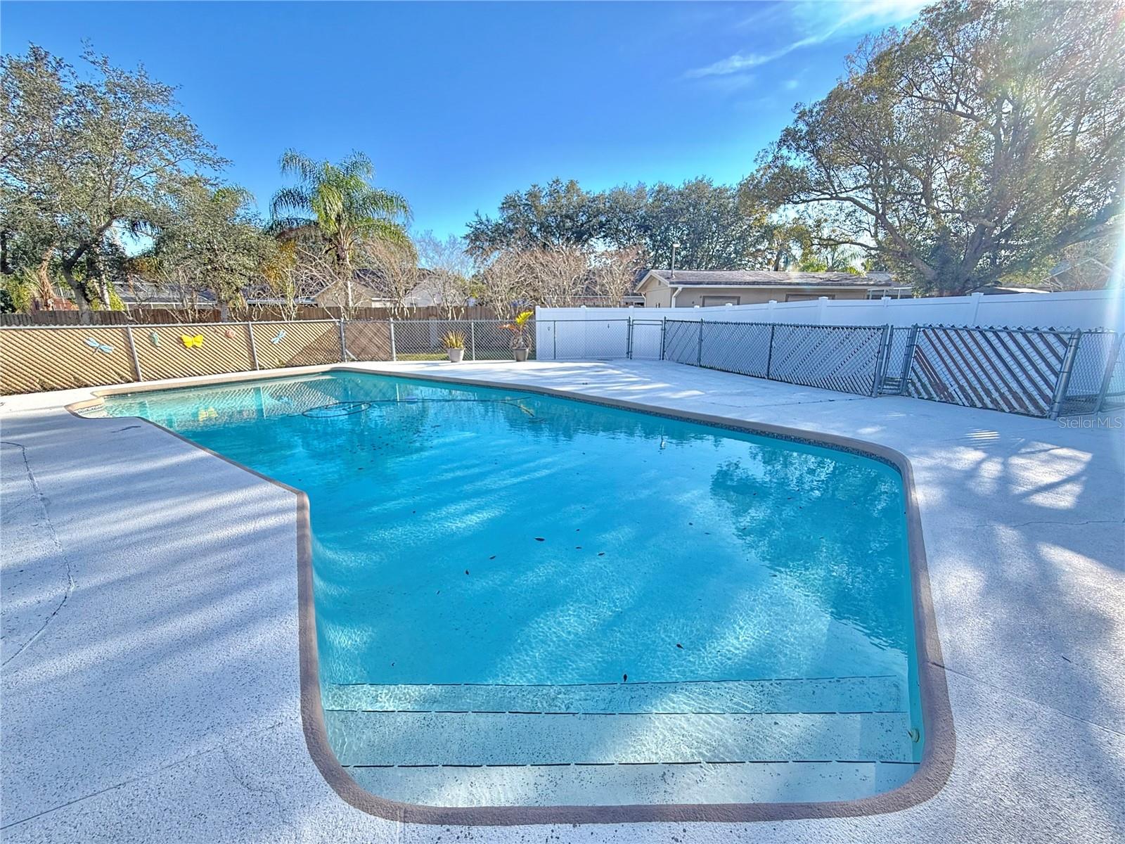 Image 53 of 59 For 2503 Woodhaven Court