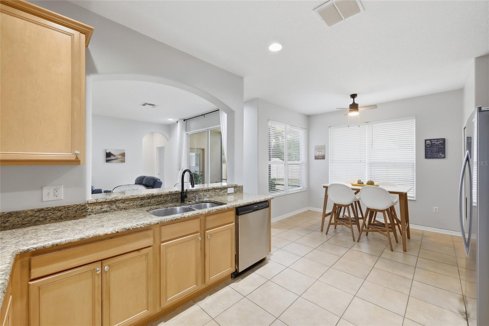 Image 19 of 51 For 12633 Weatherford Way