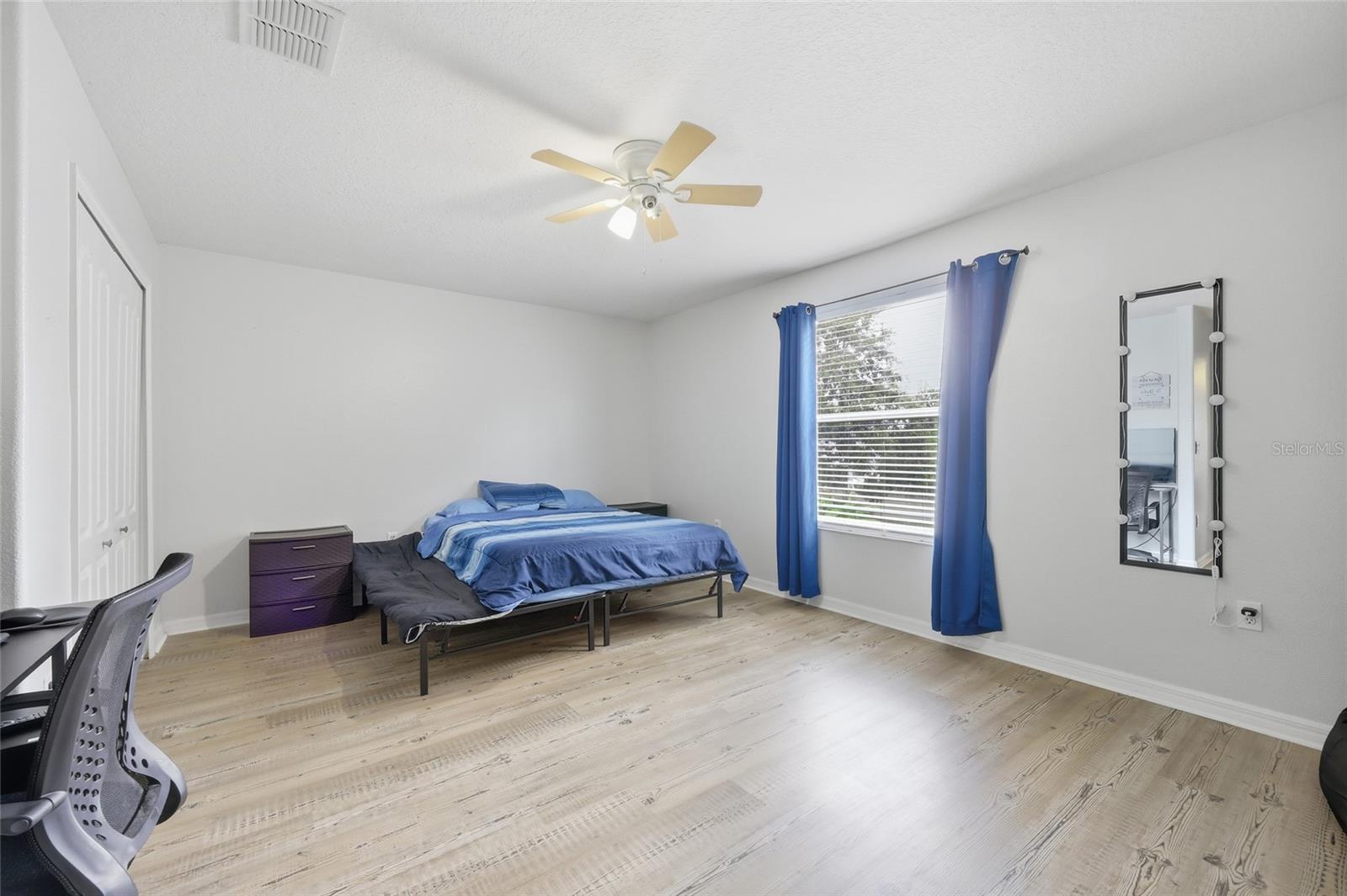 Image 32 of 51 For 12633 Weatherford Way