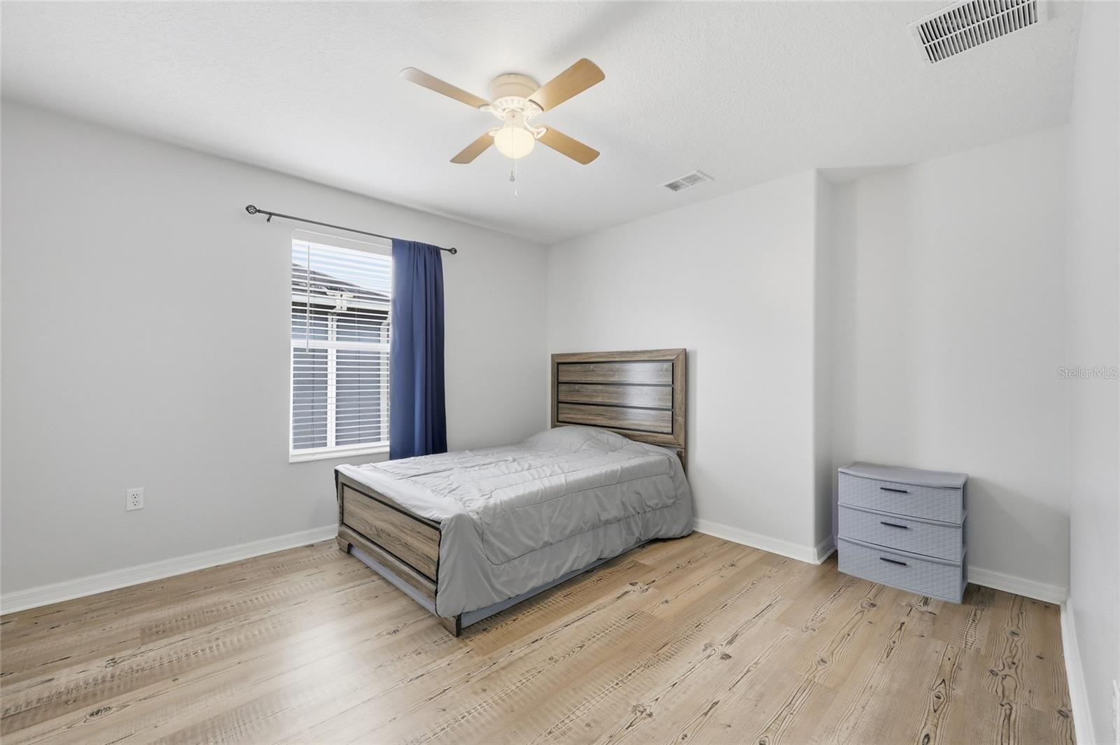 Image 33 of 51 For 12633 Weatherford Way