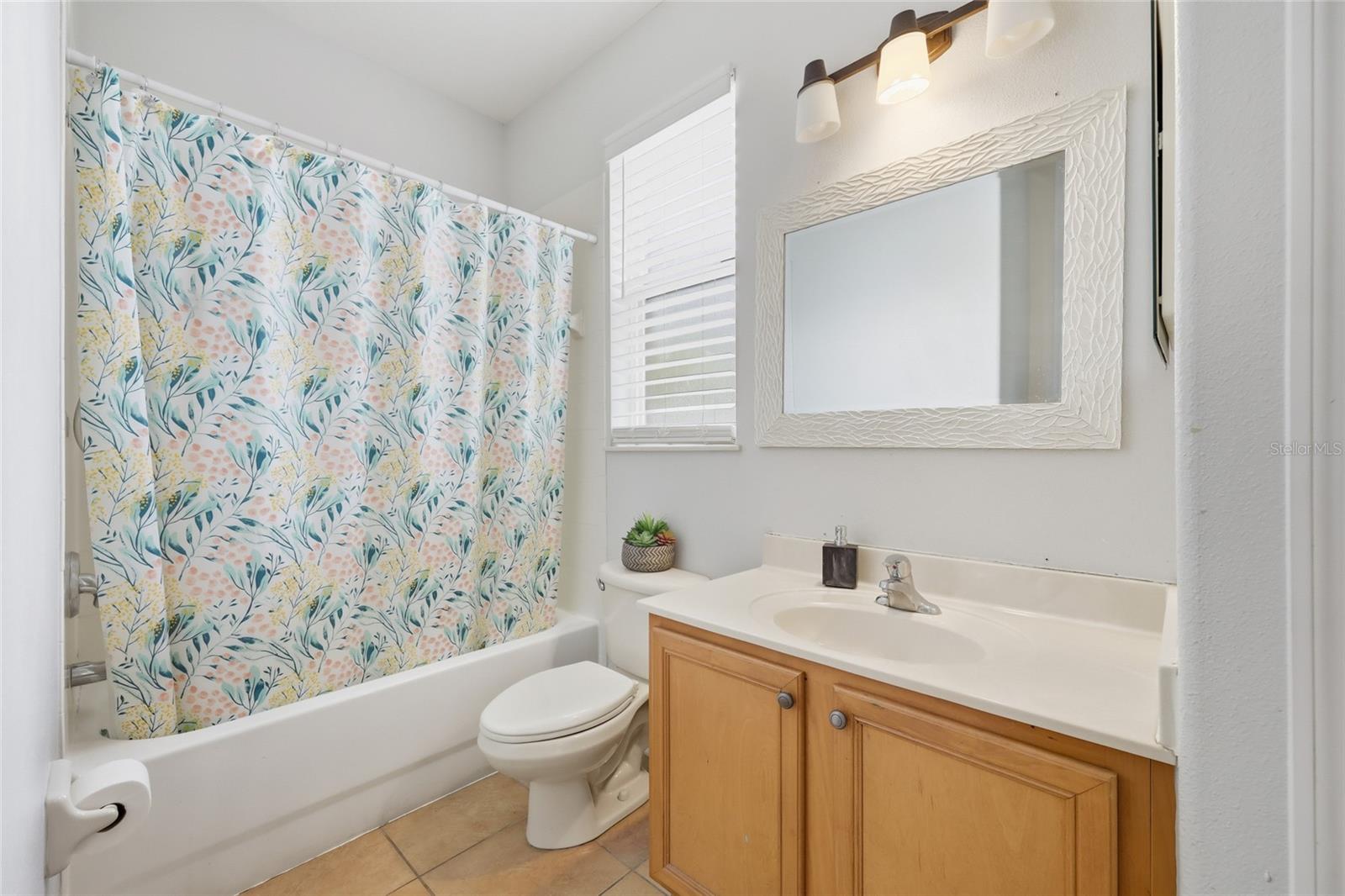 Image 38 of 51 For 12633 Weatherford Way