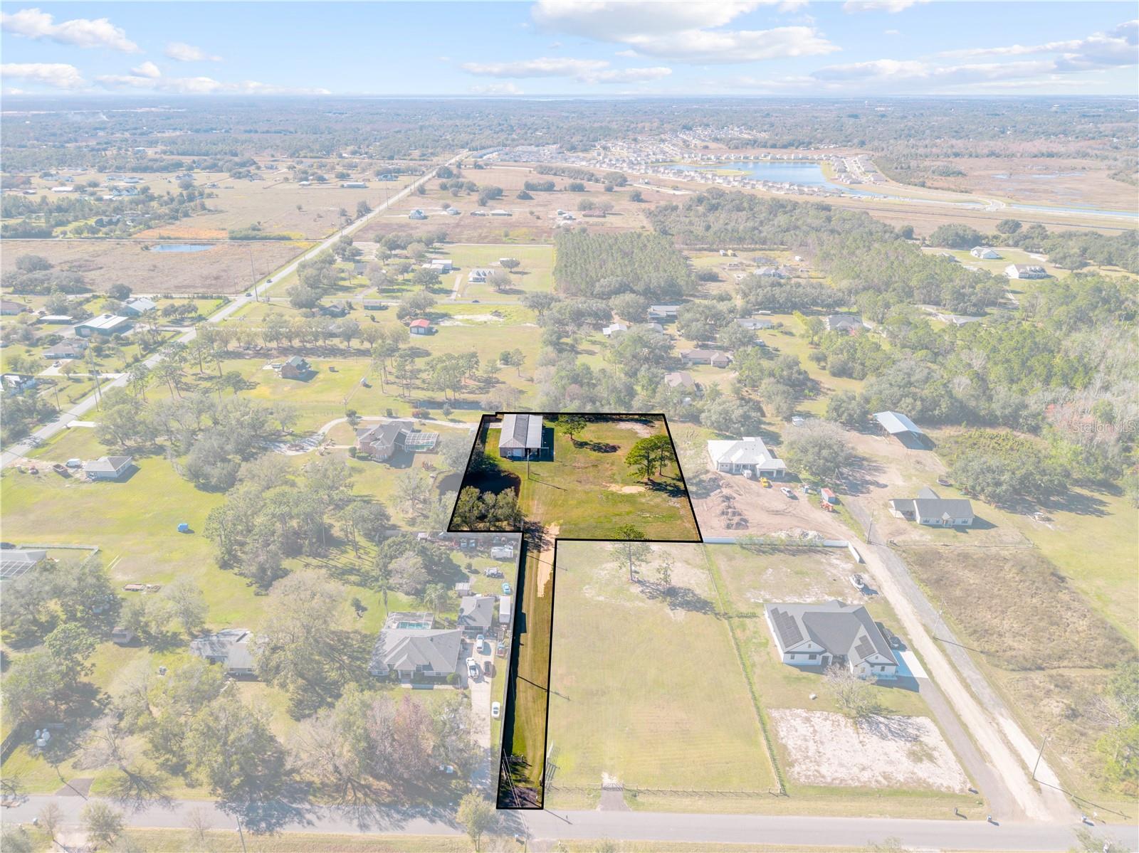 Image 4 of 30 For 3936 Lakeview Acres Road