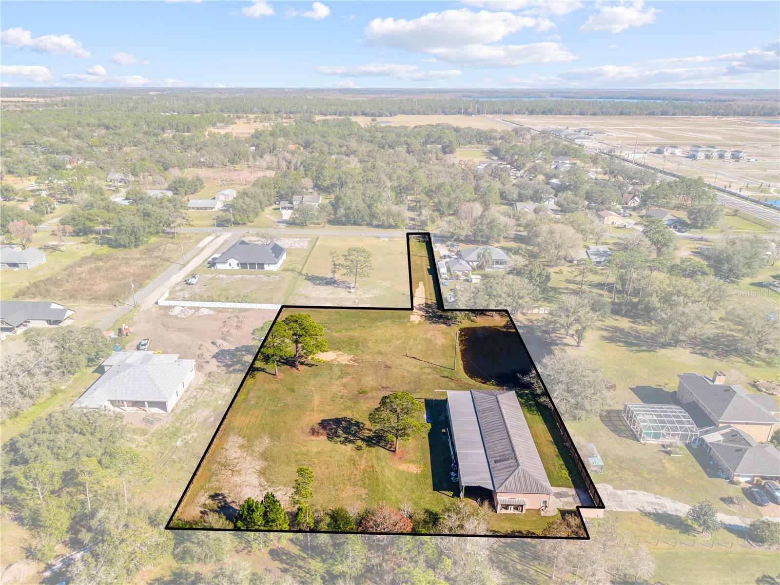 Image 5 of 30 For 3936 Lakeview Acres Road