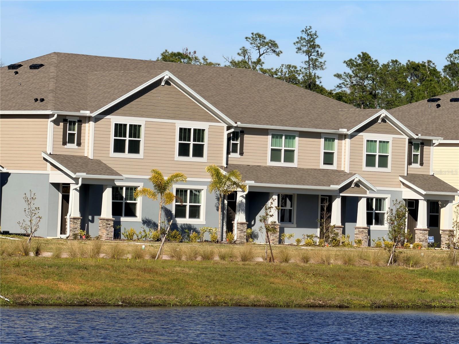 Image 48 of 74 For 9948 Red Canoe Alley