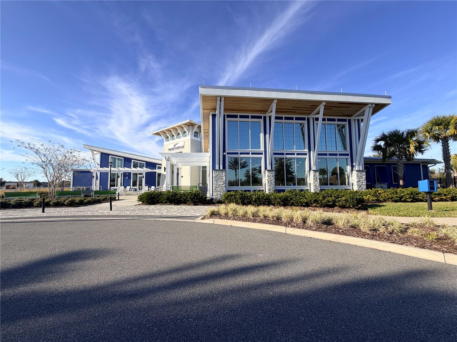 Image 56 of 74 For 9948 Red Canoe Alley