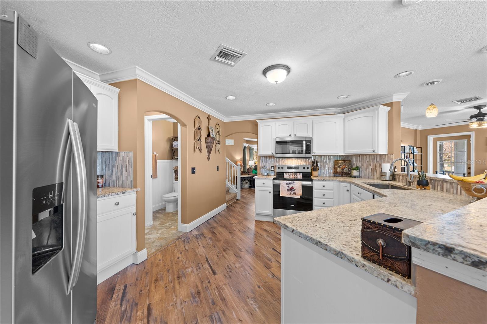 Image 36 of 64 For 3255 Tucker Avenue