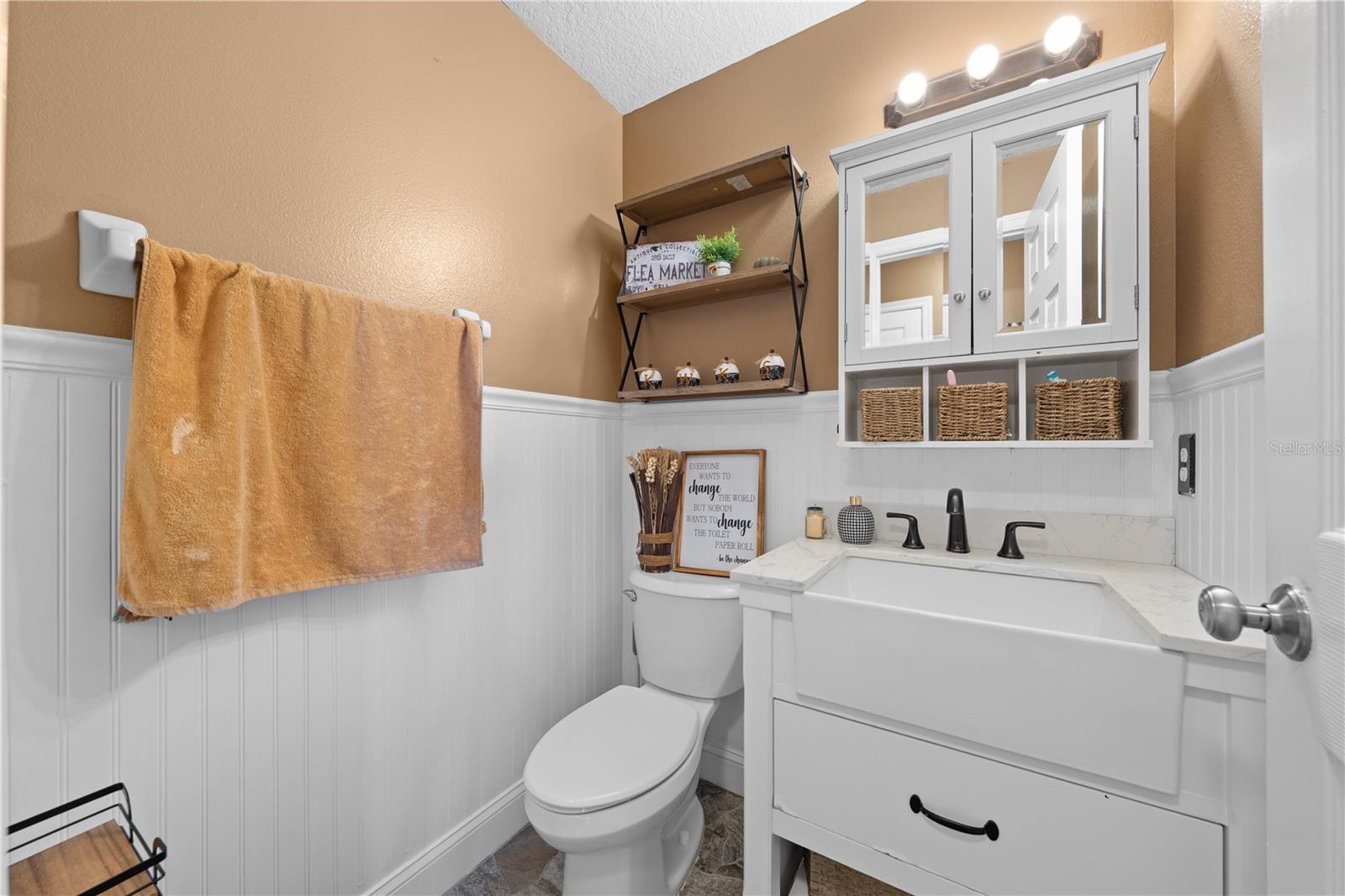 Image 38 of 64 For 3255 Tucker Avenue