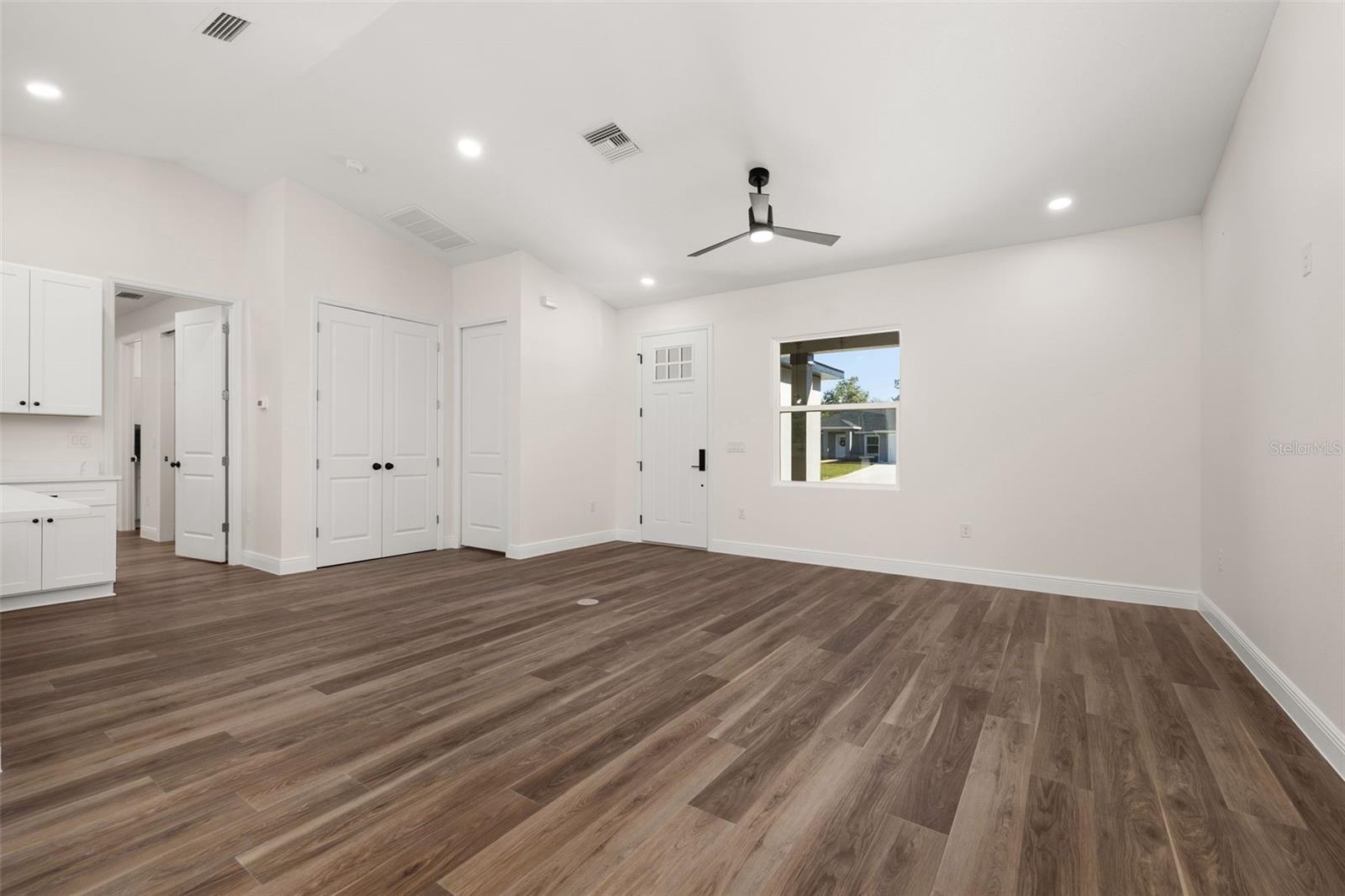 Image 16 of 38 For 2327 Monterey Road