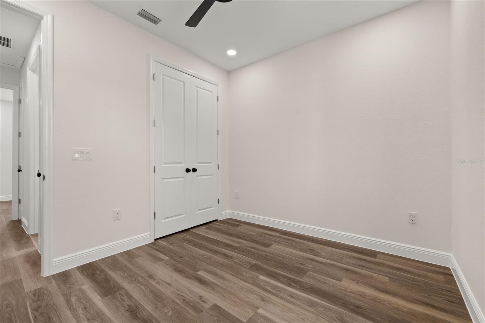 Image 17 of 38 For 2327 Monterey Road