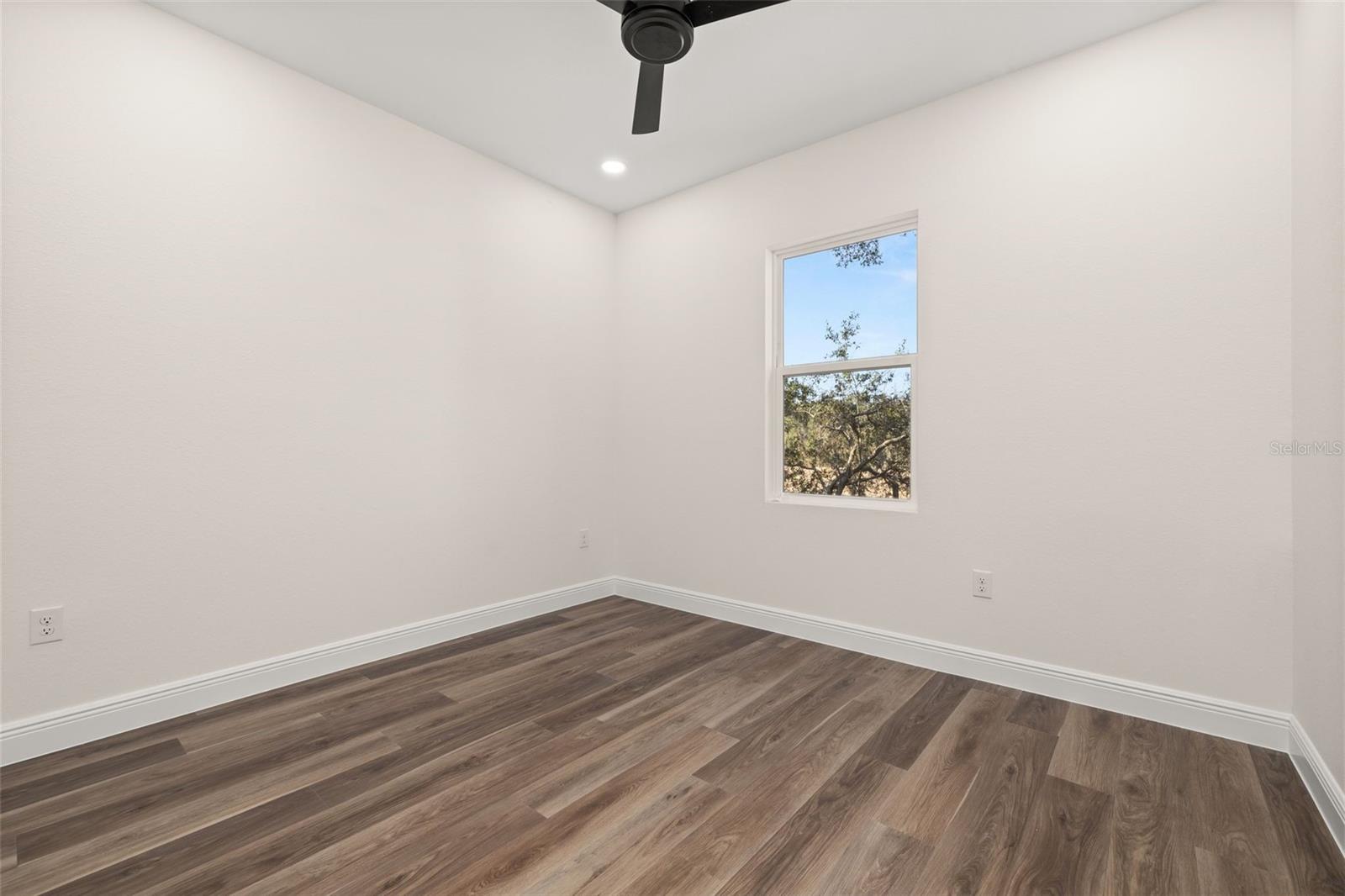 Image 22 of 38 For 2327 Monterey Road