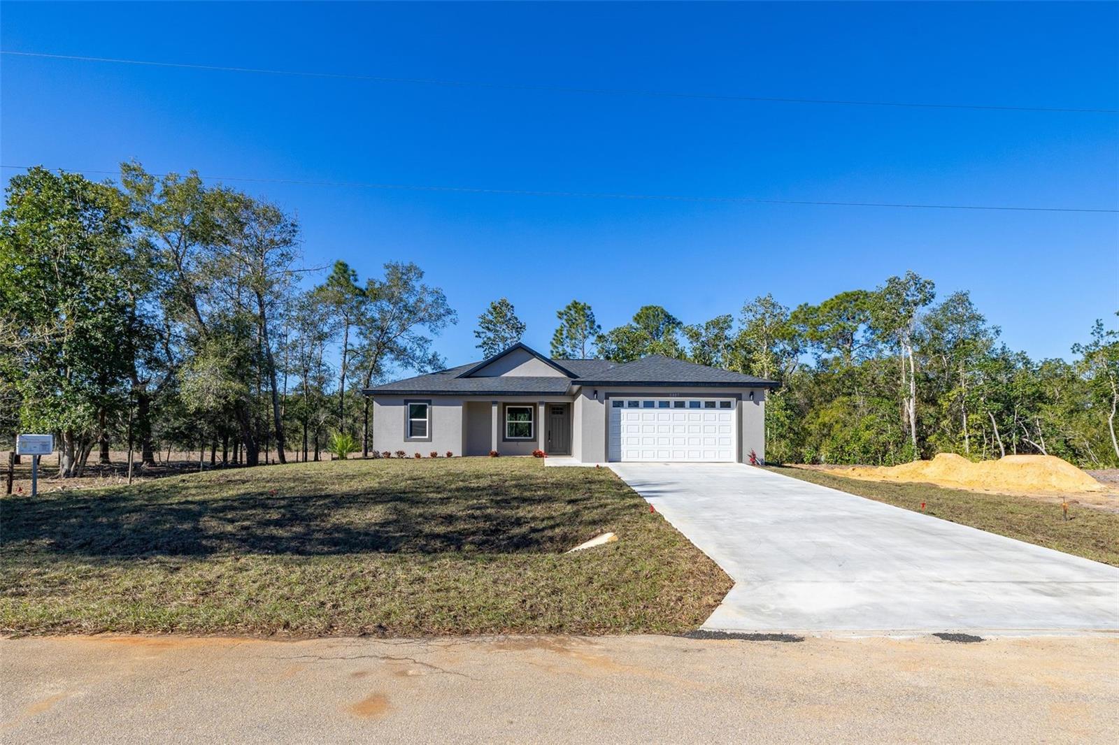 Image 3 of 38 For 2327 Monterey Road