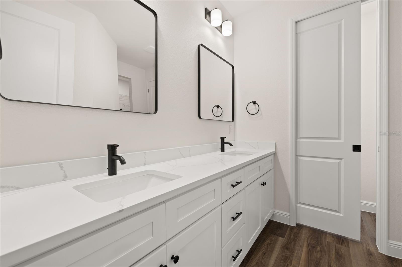 Image 30 of 38 For 2327 Monterey Road