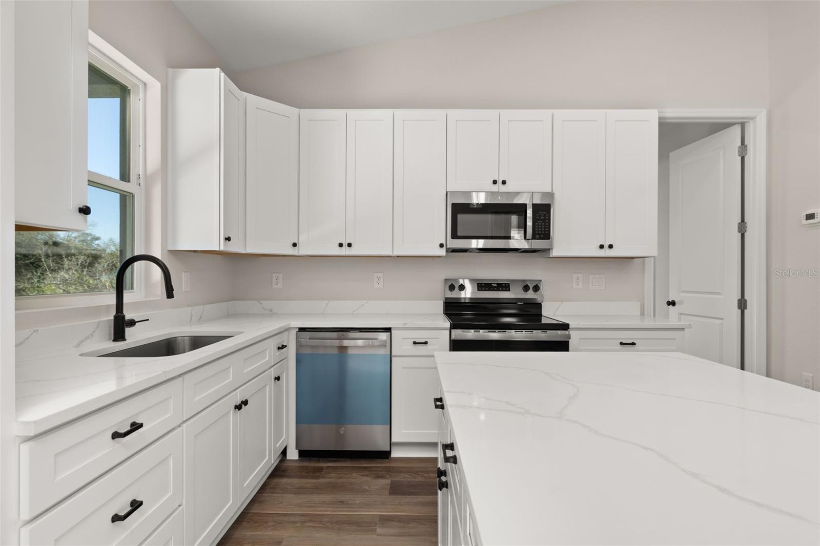 Image 18 of 47 For 3021 Kenosha Road