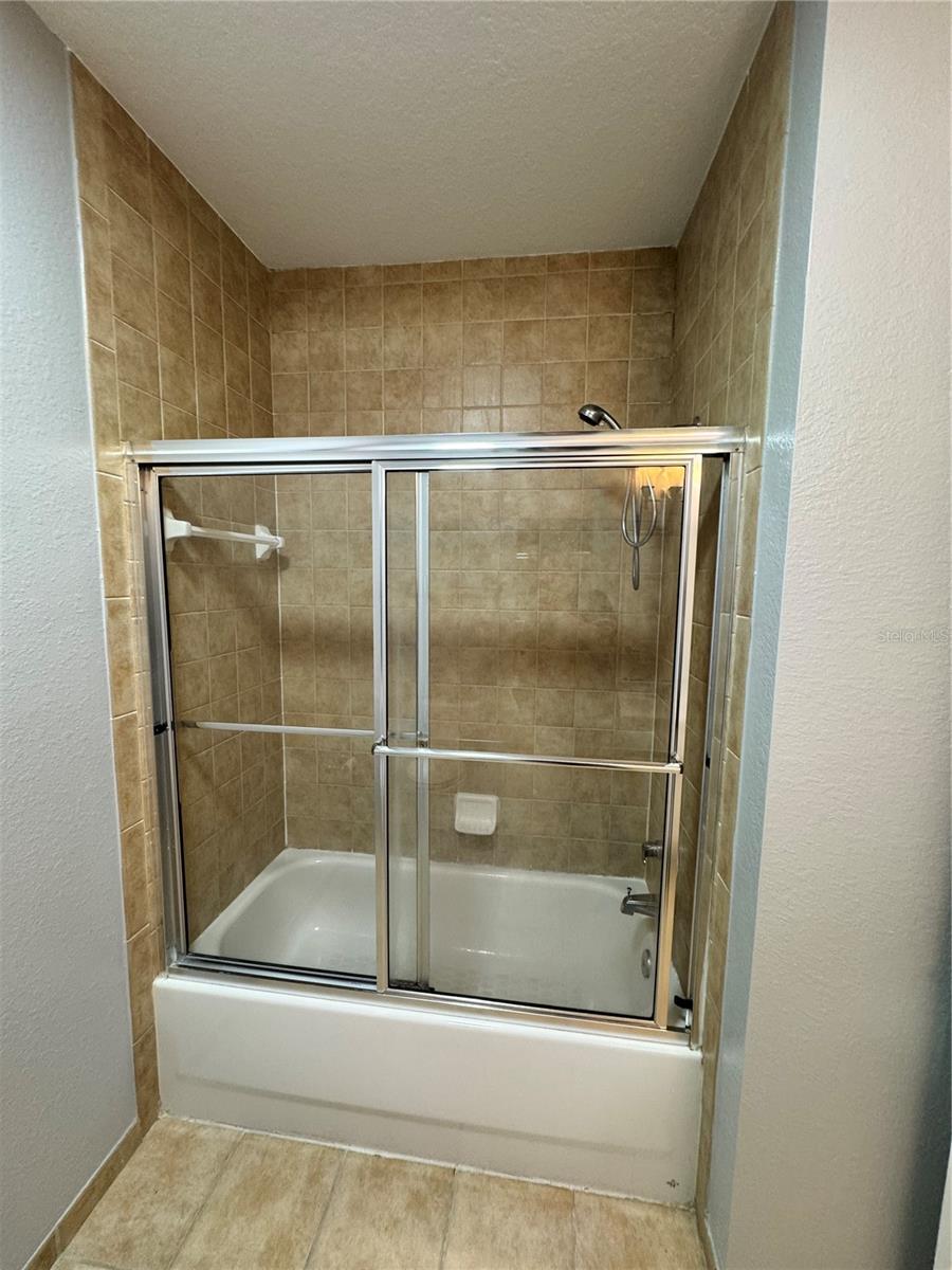 Image 14 of 21 For 3177 Feltrim Place 201