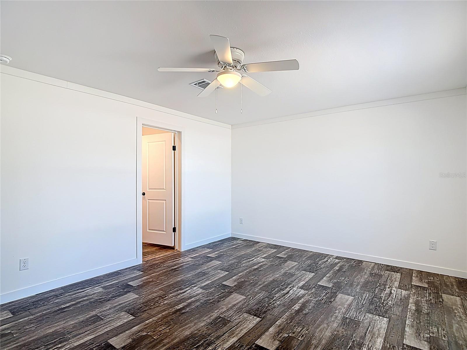 Image 30 of 45 For 12118 Pitcairn Street