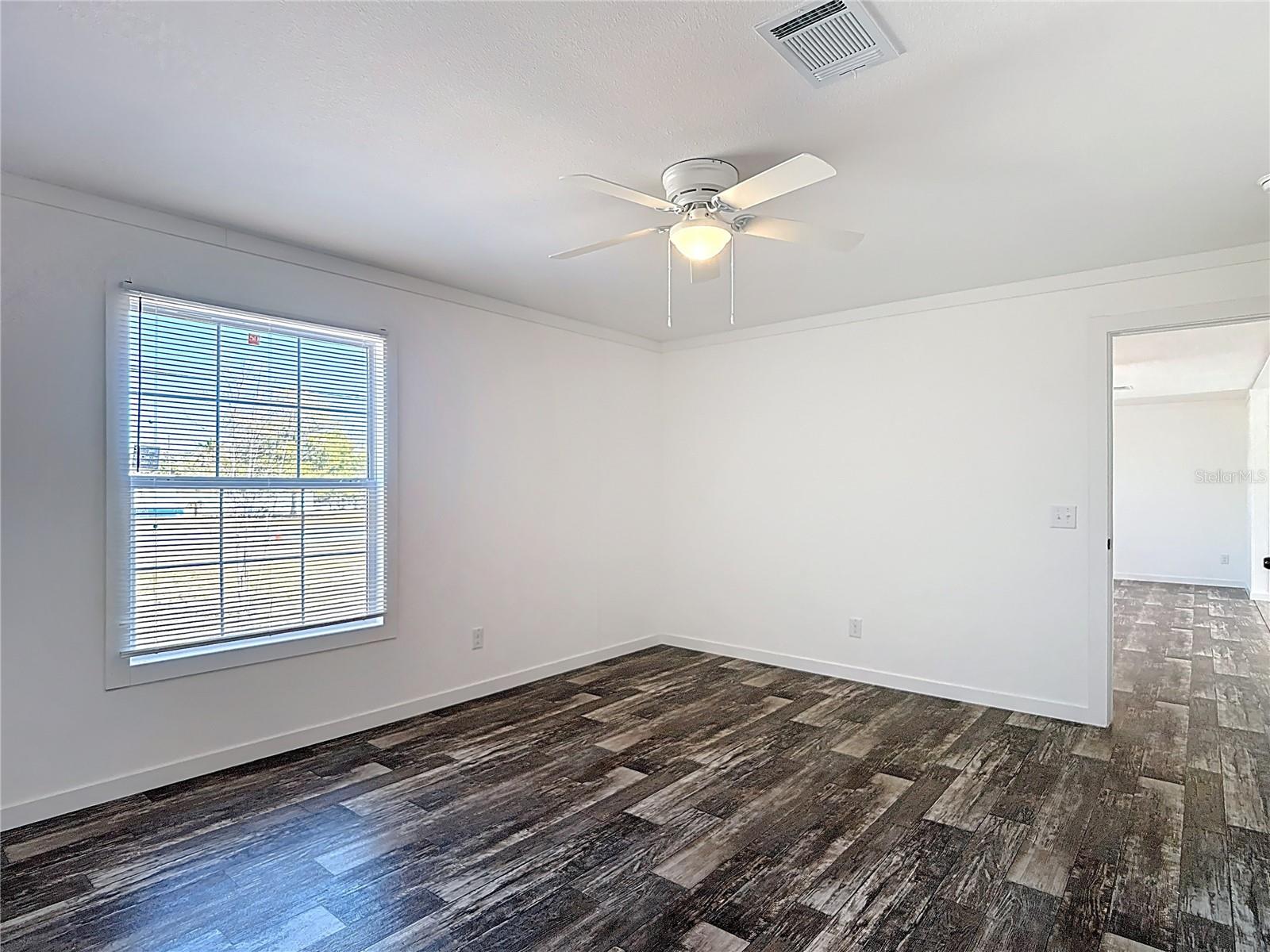 Image 32 of 45 For 12118 Pitcairn Street