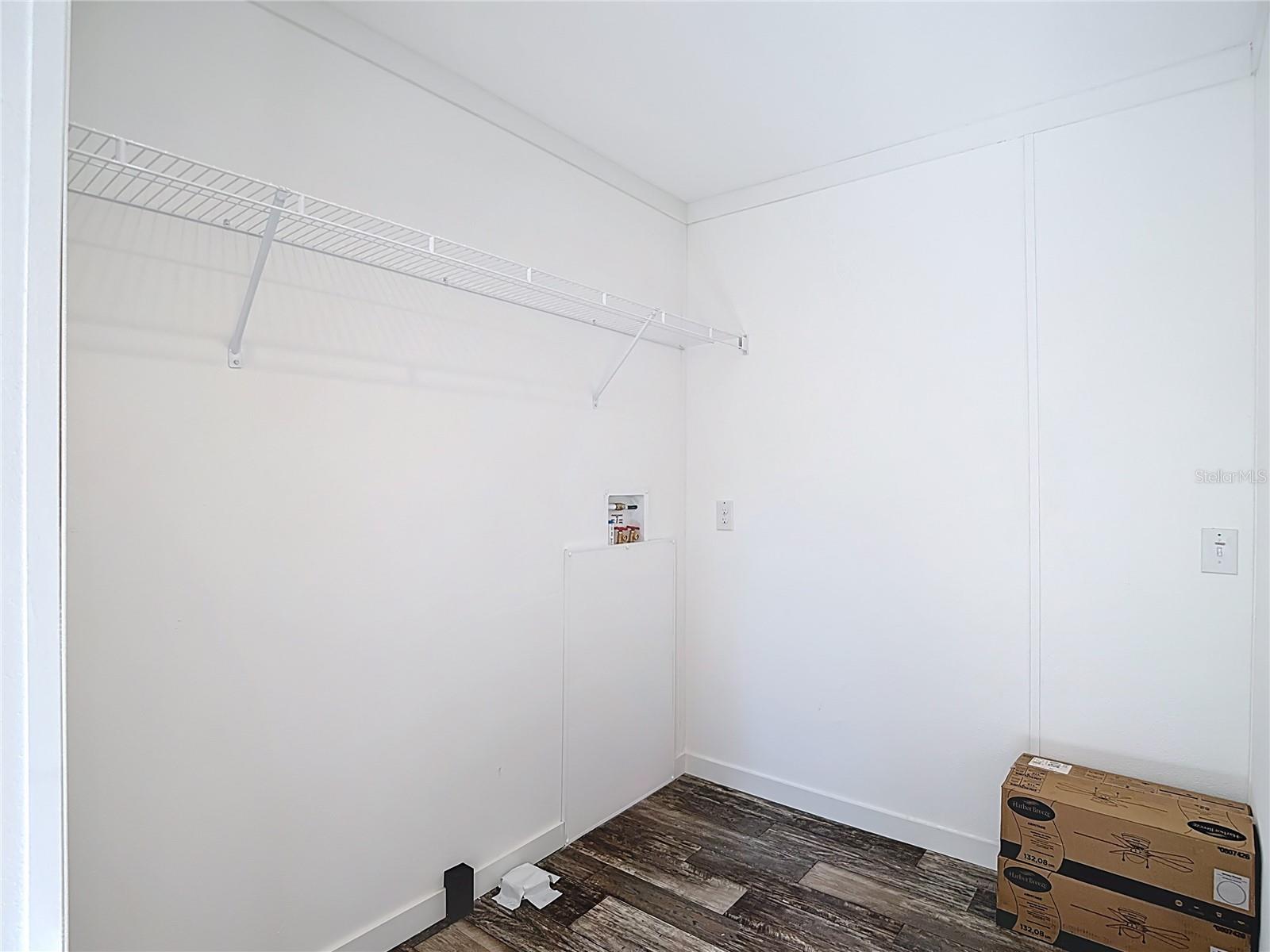 Image 36 of 45 For 12118 Pitcairn Street