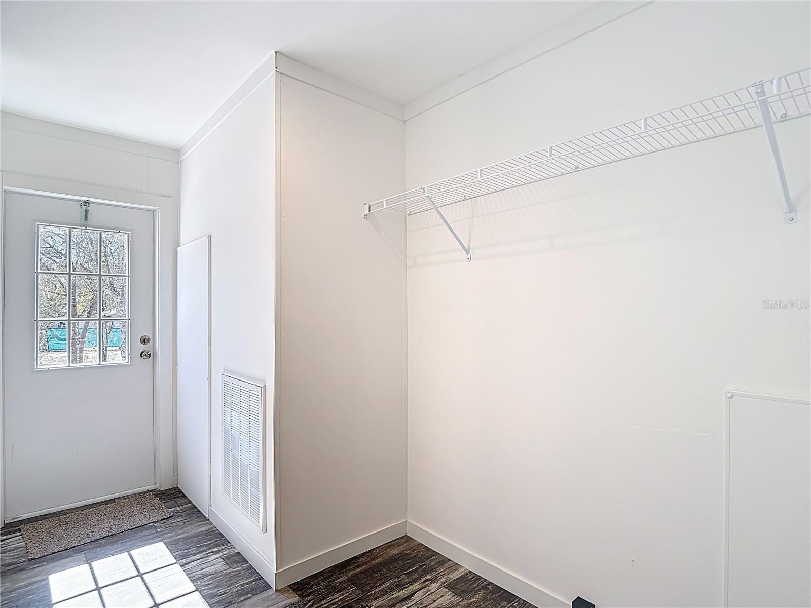 Image 37 of 45 For 12118 Pitcairn Street