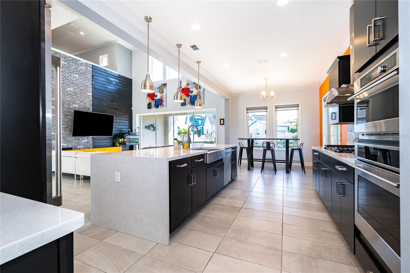 Image 11 of 53 For 8602 Finsen Street