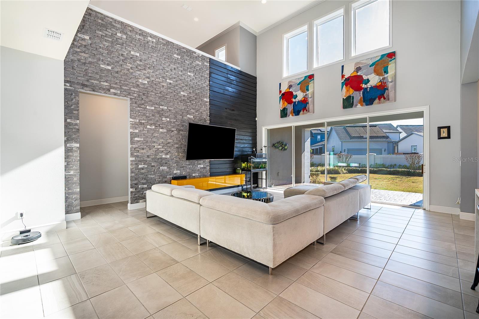 Image 25 of 53 For 8602 Finsen Street