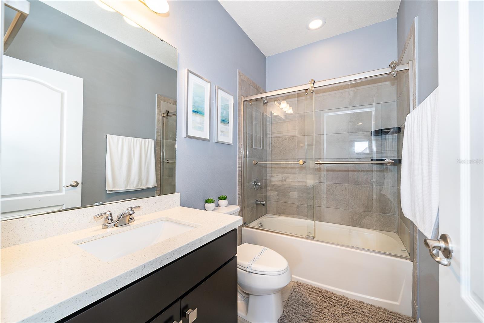 Image 30 of 53 For 8602 Finsen Street