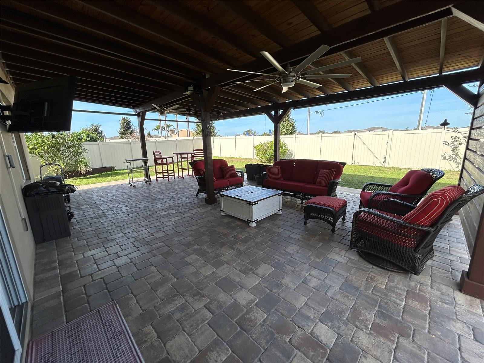 Image 18 of 23 For 140 Eagleview Loop