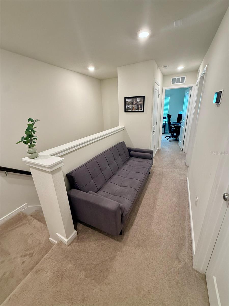 Image 20 of 45 For 10923 Leafshore Loop