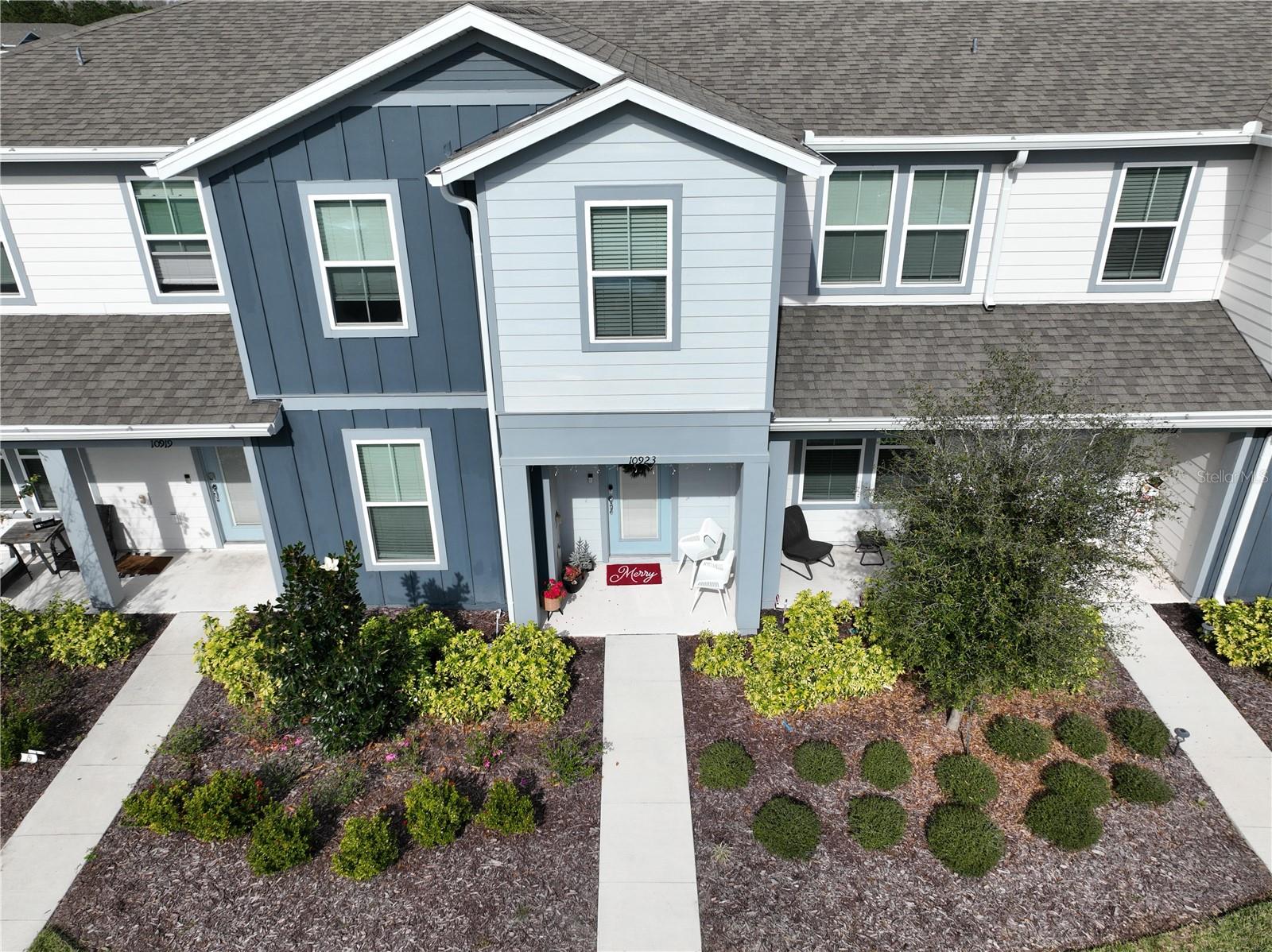 Image 3 of 45 For 10923 Leafshore Loop