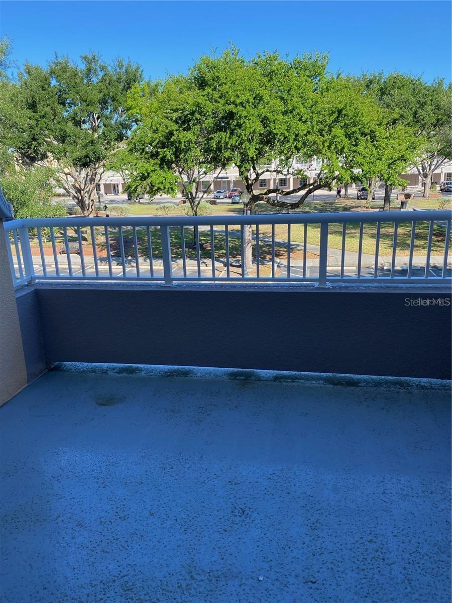 Image 10 of 12 For 6413 Astor Villages  210