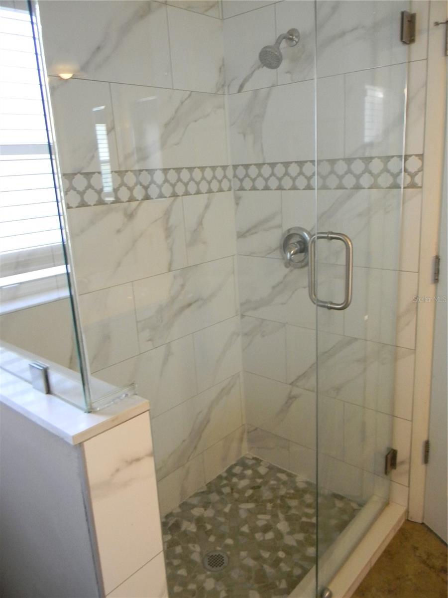 Image 13 of 27 For 150 Abbey Hollow Drive