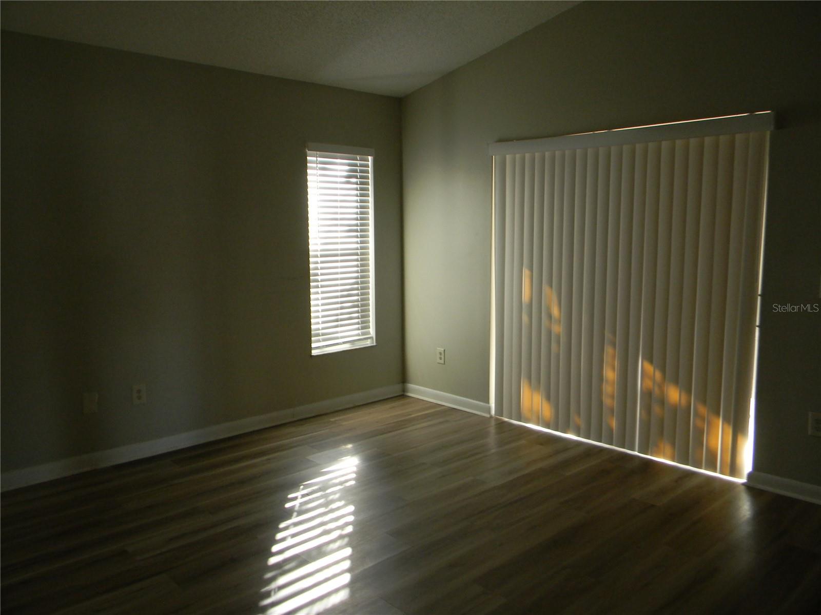 Image 18 of 27 For 150 Abbey Hollow Drive