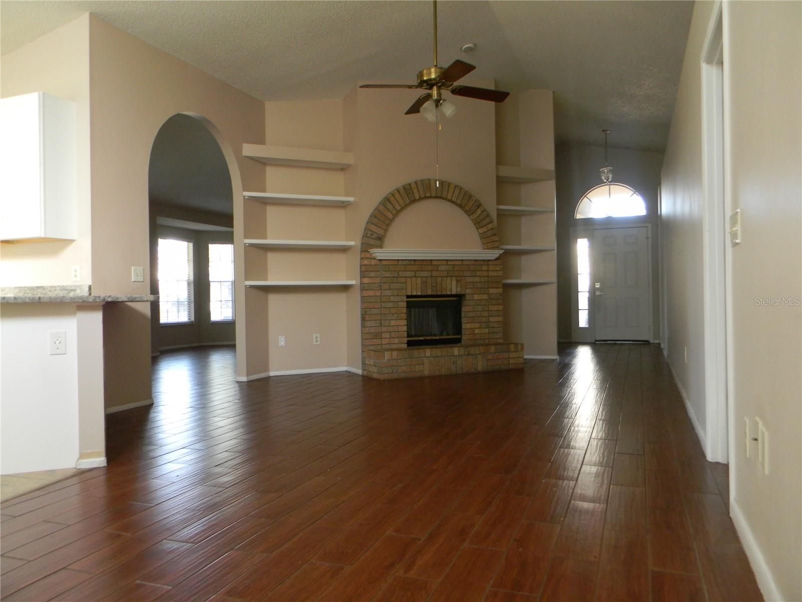 Image 6 of 27 For 150 Abbey Hollow Drive