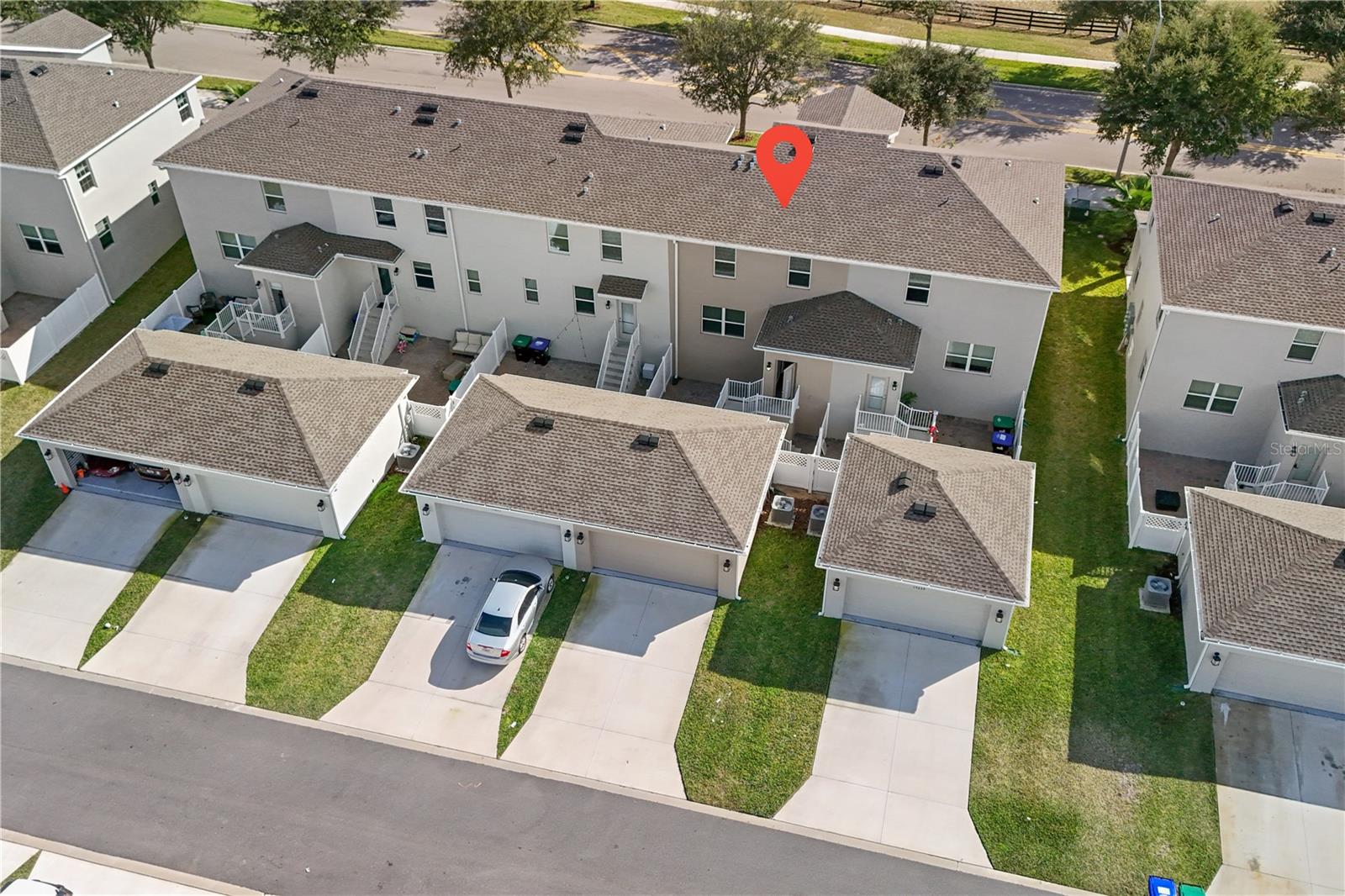 Image 12 of 81 For 15633 Water Spring Boulevard