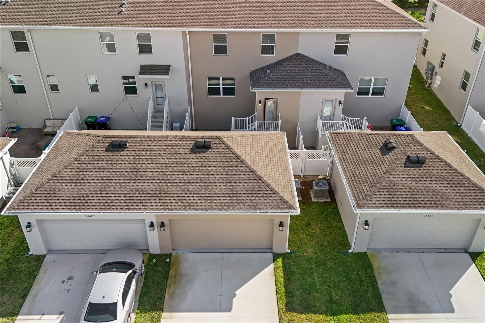 Image 19 of 81 For 15633 Water Spring Boulevard