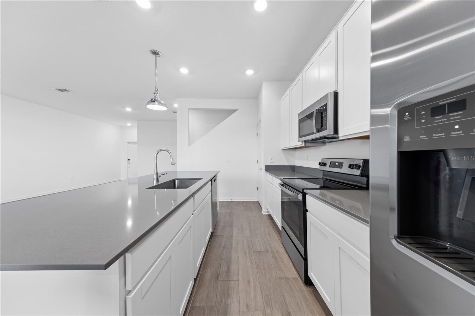 Image 40 of 81 For 15633 Water Spring Boulevard