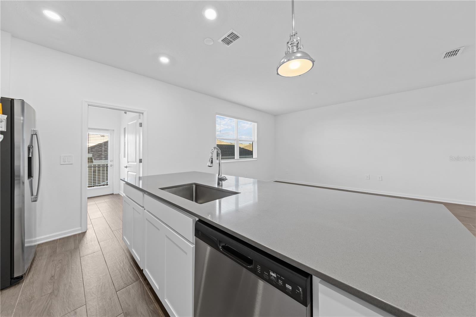 Image 46 of 81 For 15633 Water Spring Boulevard