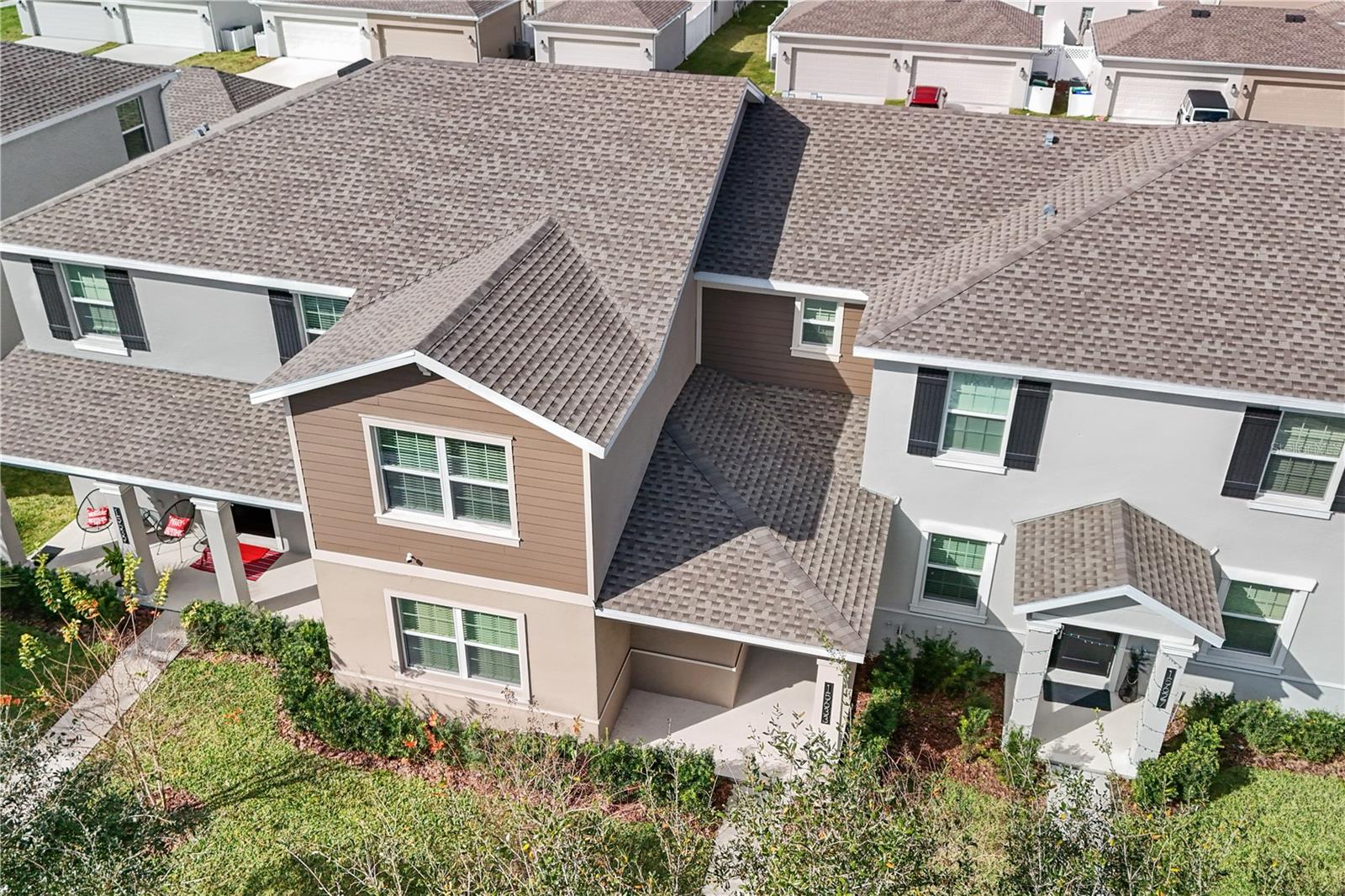 Image 5 of 81 For 15633 Water Spring Boulevard