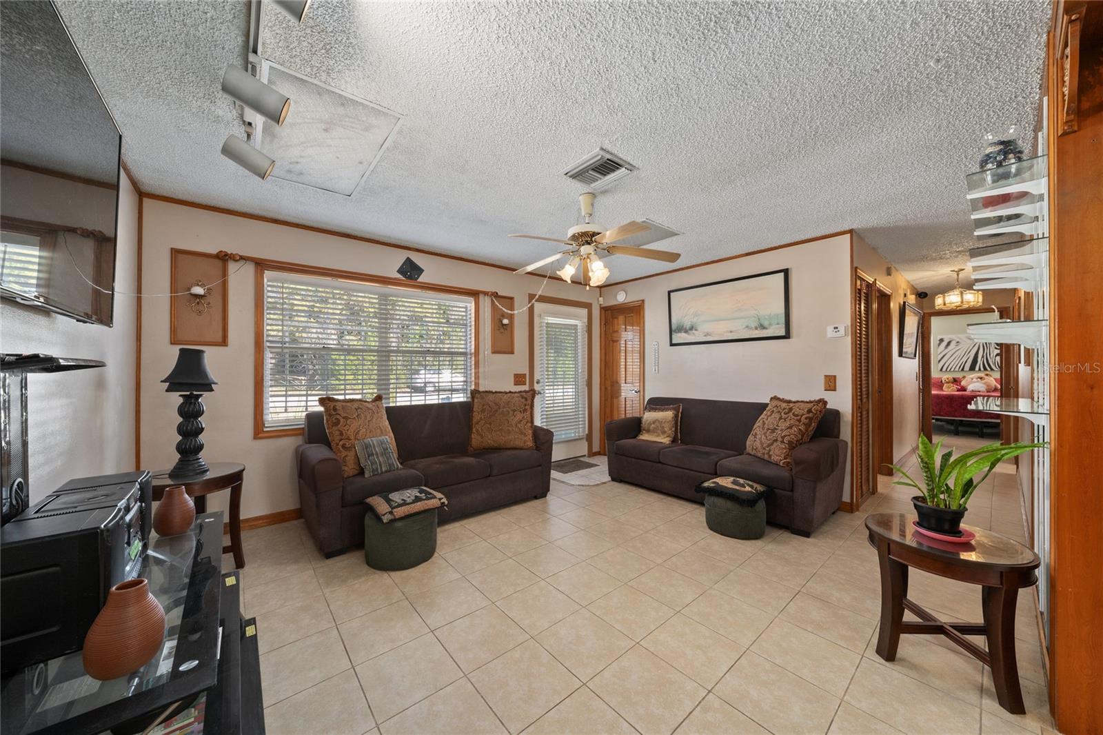 Image 12 of 18 For 2825 Beal Street