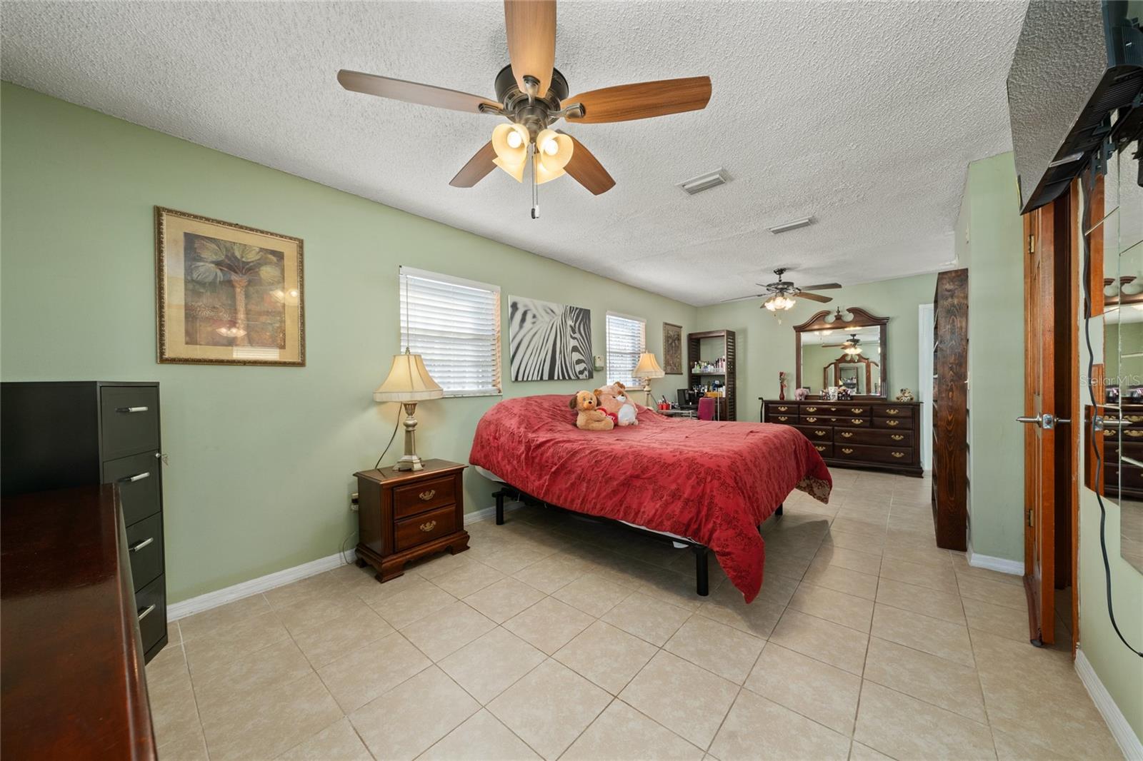 Image 15 of 18 For 2825 Beal Street